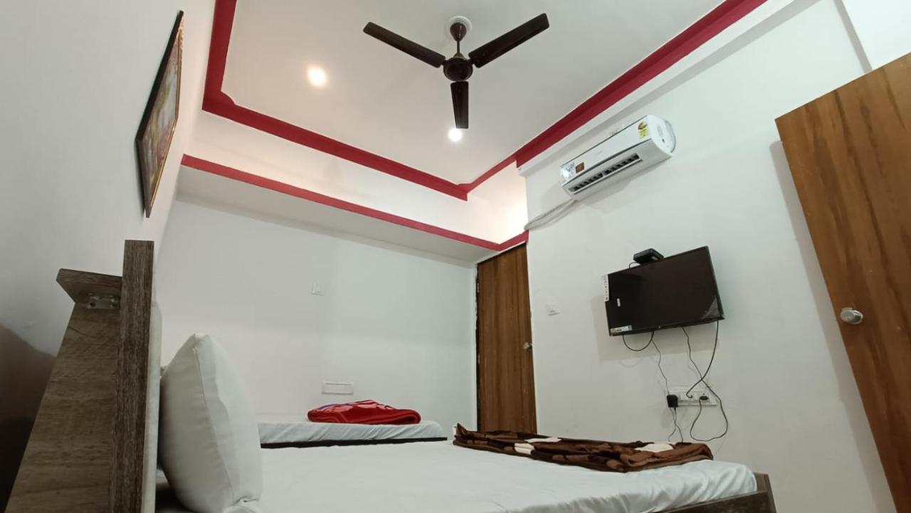 Mahadev Premium Homestay Garudeshwar Exterior photo